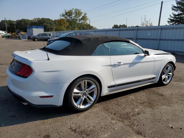 Photo 2 VIN: 1FATP8UH3L5139284 - FORD MUSTANG 