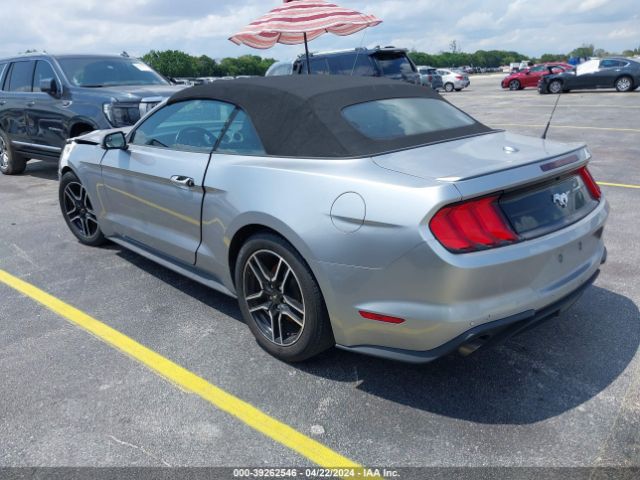 Photo 2 VIN: 1FATP8UH3L5186461 - FORD MUSTANG 