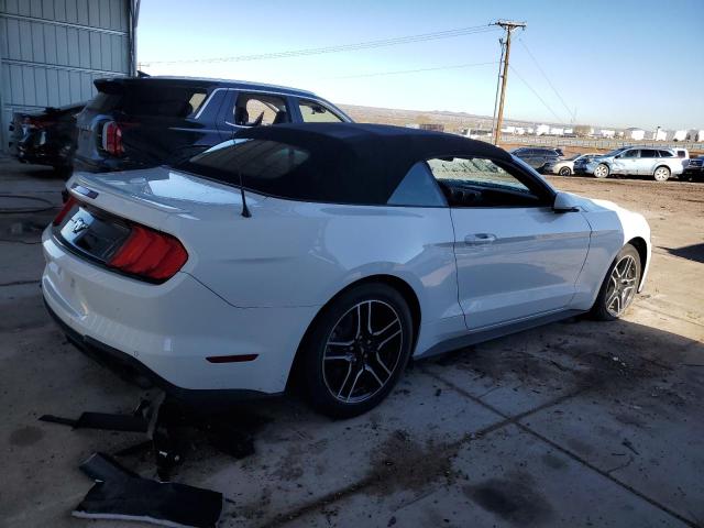 Photo 2 VIN: 1FATP8UH3N5104909 - FORD MUSTANG 