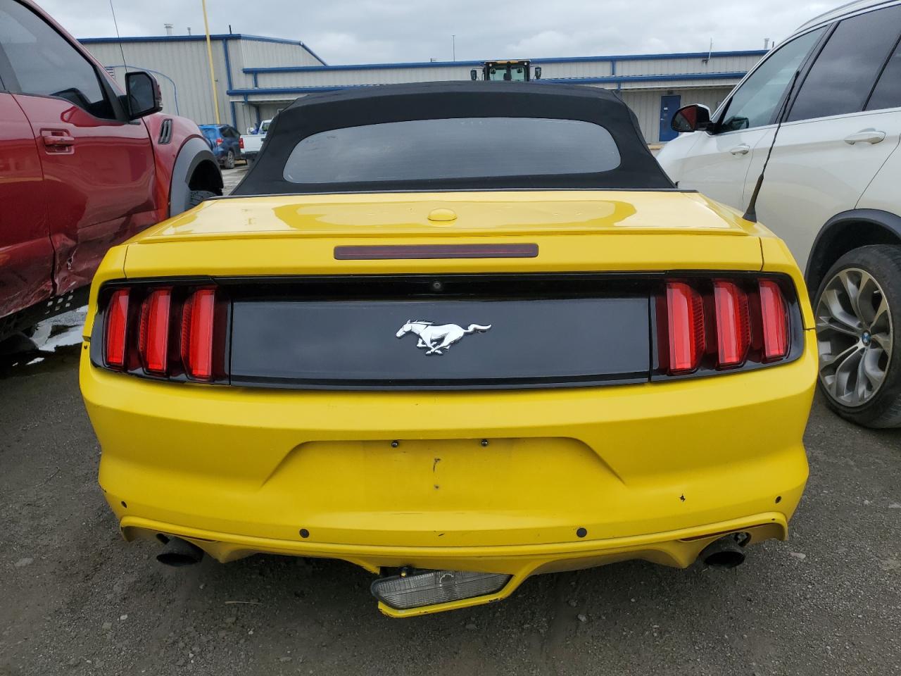 Photo 5 VIN: 1FATP8UH4H5307408 - FORD MUSTANG 