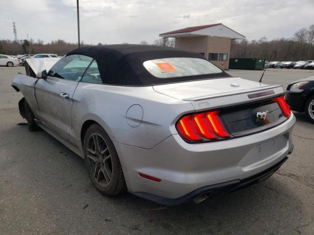 Photo 2 VIN: 1FATP8UH4J5109742 - FORD MUSTANG 