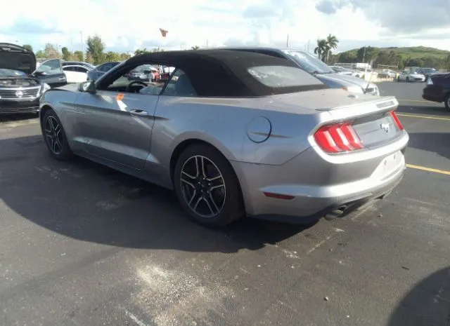 Photo 2 VIN: 1FATP8UH4L5179776 - FORD MUSTANG 