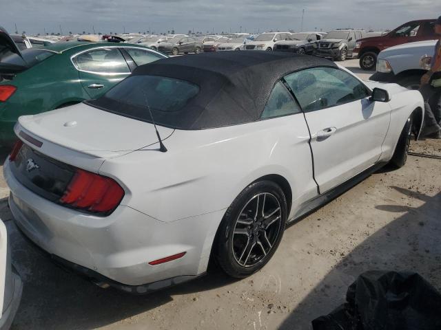 Photo 2 VIN: 1FATP8UH4M5106313 - FORD MUSTANG 