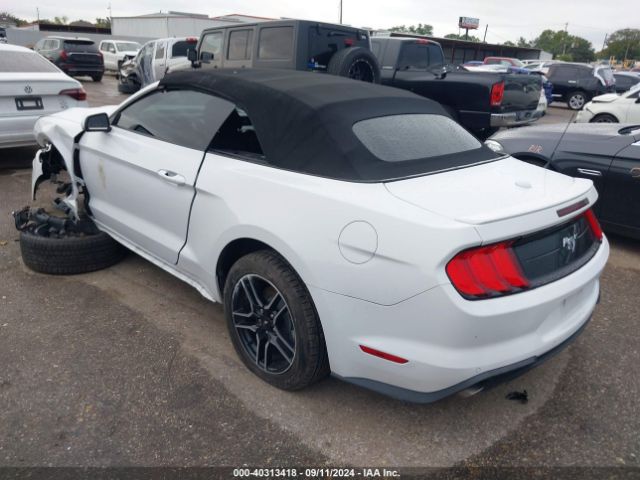 Photo 2 VIN: 1FATP8UH4M5120826 - FORD MUSTANG 