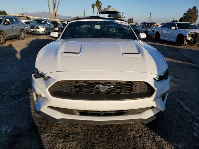 Photo 4 VIN: 1FATP8UH4M5122060 - FORD MUSTANG 