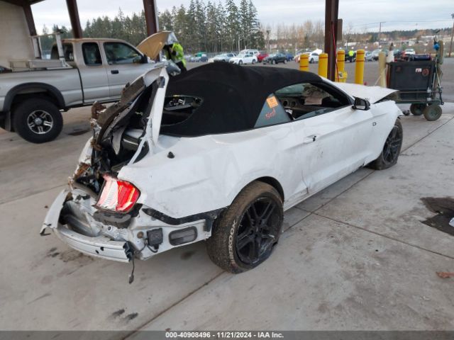 Photo 3 VIN: 1FATP8UH4M5125007 - FORD MUSTANG 