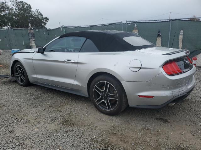 Photo 1 VIN: 1FATP8UH5J5111211 - FORD MUSTANG 