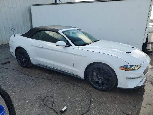 Photo 3 VIN: 1FATP8UH5K5122341 - FORD MUSTANG 