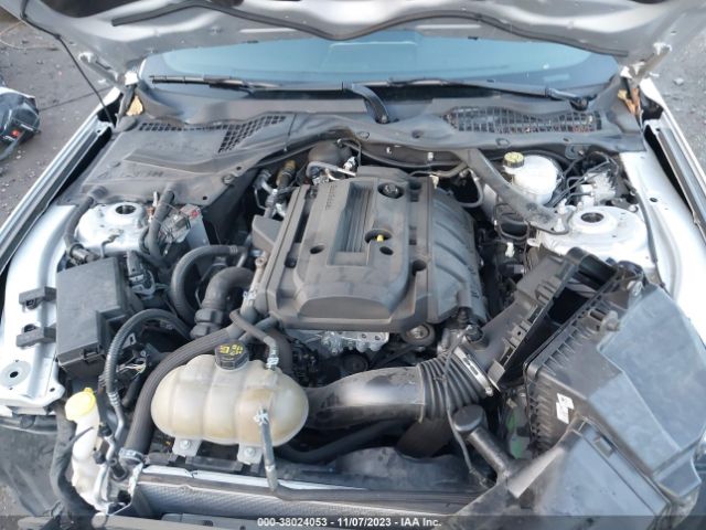 Photo 9 VIN: 1FATP8UH5K5162189 - DODGE CHARGER 