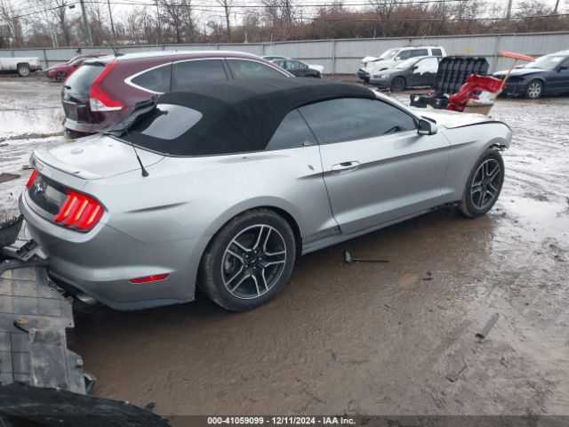 Photo 3 VIN: 1FATP8UH5M5109799 - FORD MUSTANG 