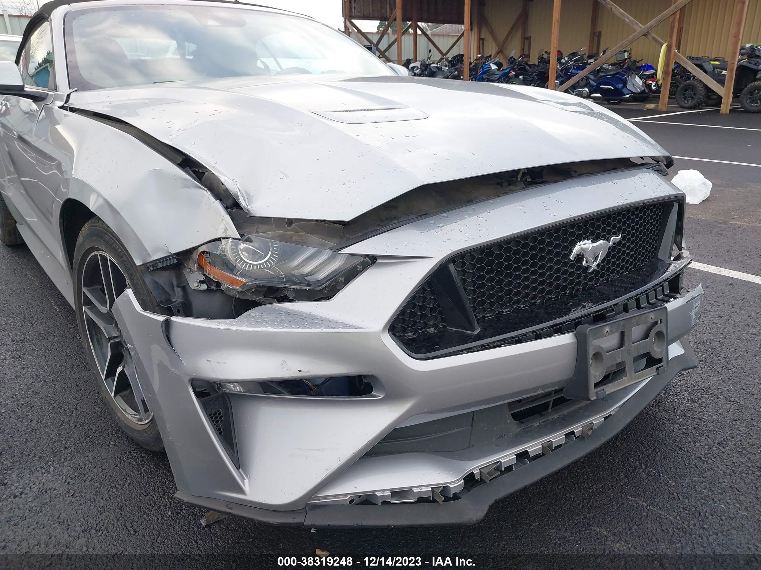 Photo 5 VIN: 1FATP8UH5M5116994 - FORD MUSTANG 