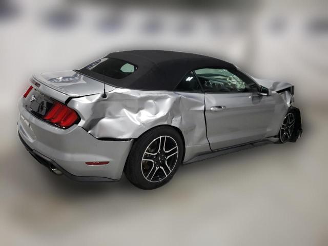 Photo 2 VIN: 1FATP8UH5N5120190 - FORD MUSTANG 