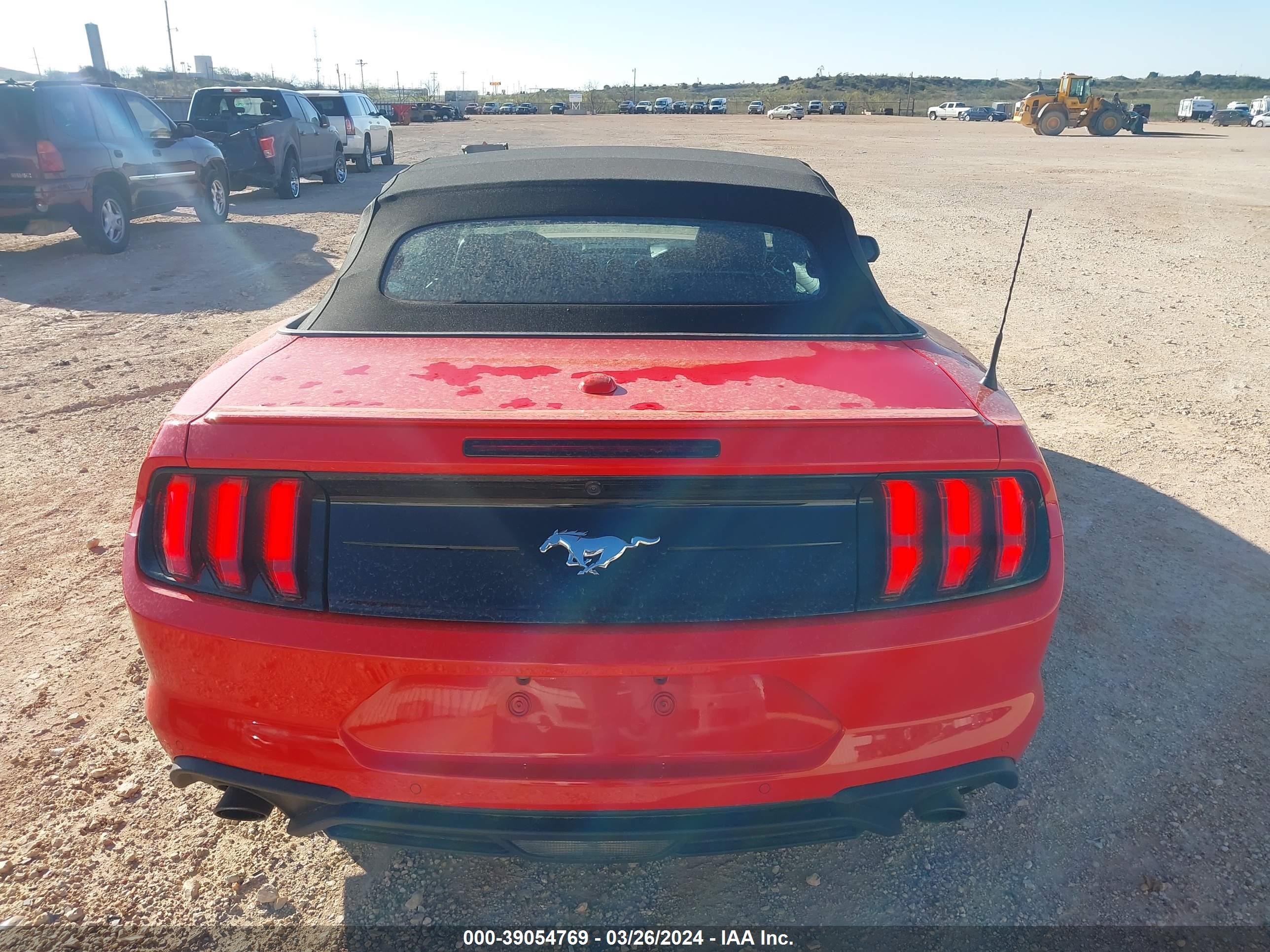 Photo 15 VIN: 1FATP8UH5P5106972 - FORD MUSTANG 