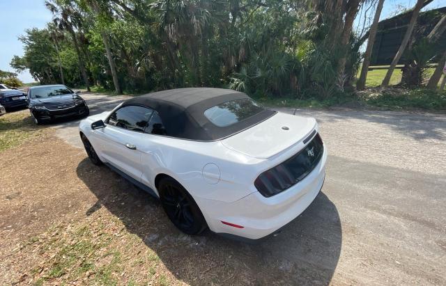 Photo 2 VIN: 1FATP8UH6G5243208 - FORD MUSTANG 