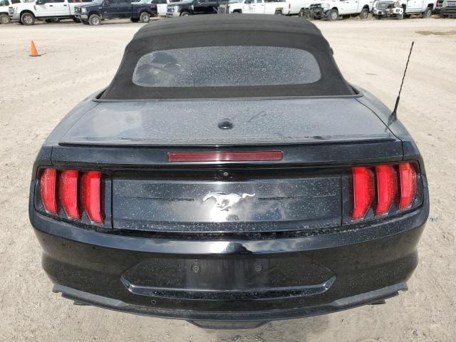 Photo 5 VIN: 1FATP8UH6J5124940 - FORD MUSTANG 