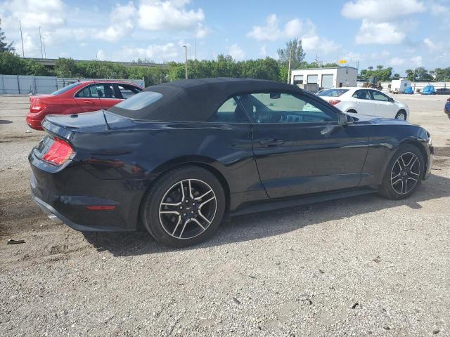 Photo 2 VIN: 1FATP8UH6J5132956 - FORD MUSTANG 