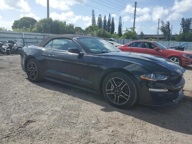 Photo 3 VIN: 1FATP8UH6J5132956 - FORD MUSTANG 