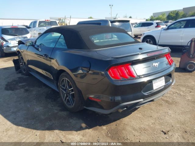 Photo 2 VIN: 1FATP8UH6L5134211 - FORD MUSTANG 