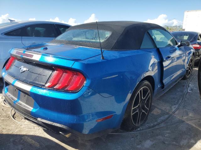 Photo 2 VIN: 1FATP8UH6L5139702 - FORD MUSTANG 