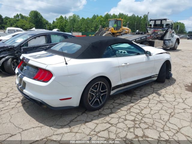 Photo 3 VIN: 1FATP8UH6M5125137 - FORD MUSTANG 