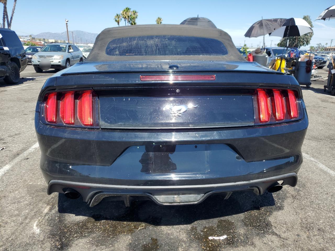 Photo 5 VIN: 1FATP8UH7F5364215 - FORD MUSTANG 