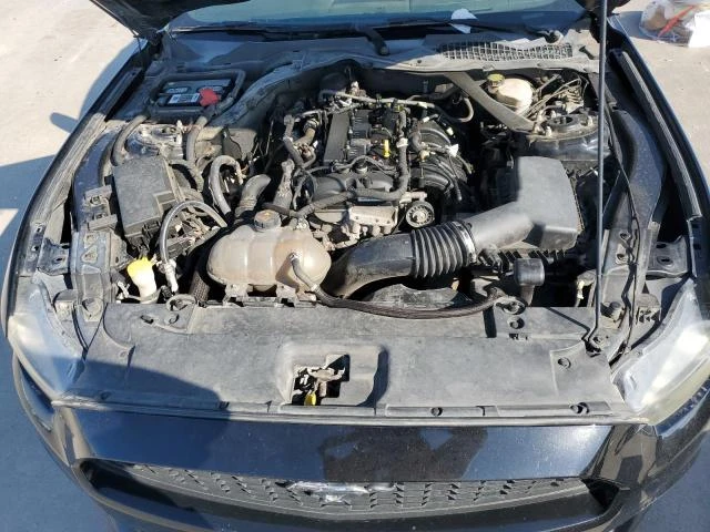 Photo 10 VIN: 1FATP8UH7F5369284 - FORD MUSTANG 