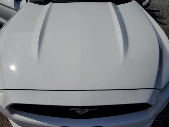 Photo 10 VIN: 1FATP8UH7G5243394 - FORD MUSTANG 