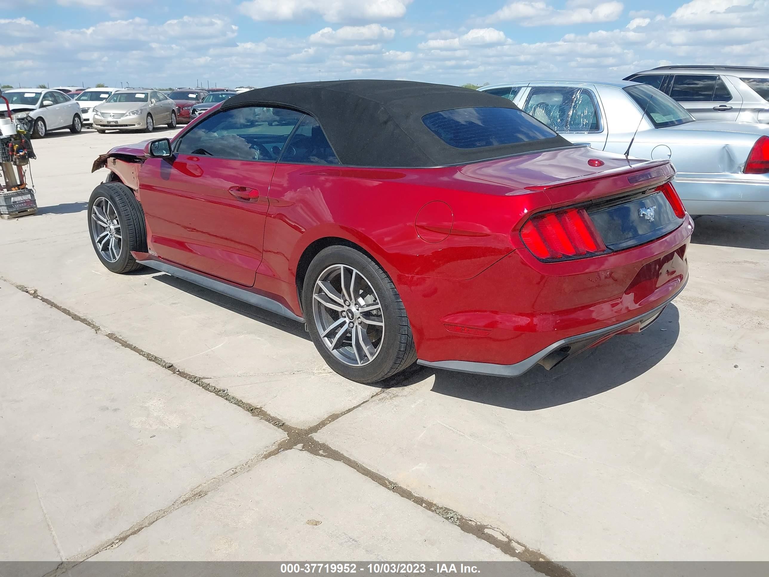 Photo 2 VIN: 1FATP8UH7H5247964 - FORD MUSTANG 