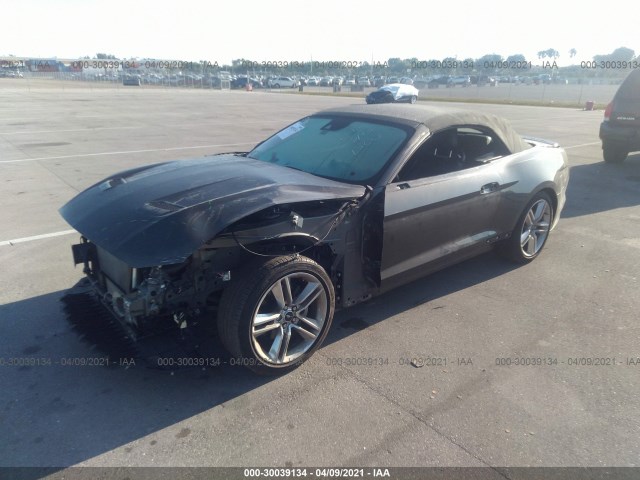 Photo 1 VIN: 1FATP8UH7J5121500 - FORD MUSTANG 