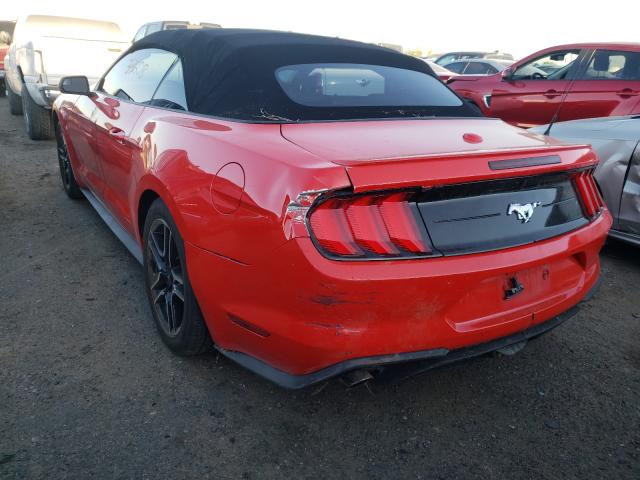 Photo 2 VIN: 1FATP8UH7J5128995 - FORD MUSTANG 