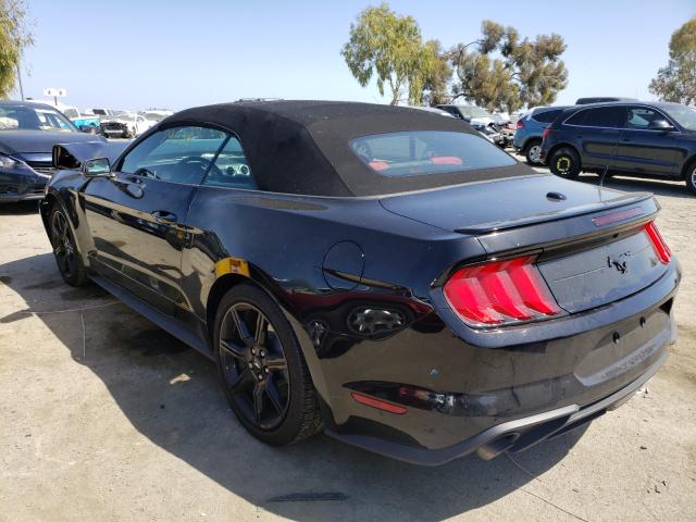 Photo 2 VIN: 1FATP8UH7J5154805 - FORD MUSTANG 