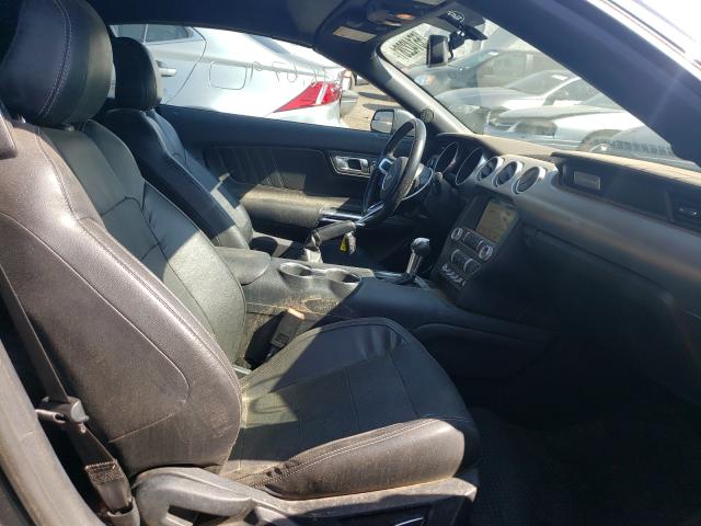 Photo 4 VIN: 1FATP8UH7K5138900 - FORD MUSTANG 