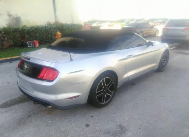 Photo 3 VIN: 1FATP8UH7K5158516 - FORD MUSTANG 