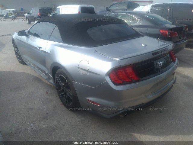 Photo 2 VIN: 1FATP8UH7L5137859 - FORD MUSTANG 