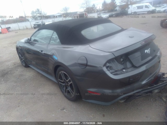 Photo 2 VIN: 1FATP8UH8J5142727 - FORD MUSTANG 