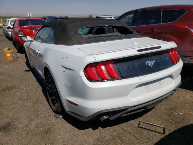 Photo 2 VIN: 1FATP8UH8K5138484 - FORD MUSTANG 