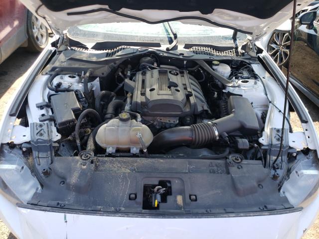 Photo 6 VIN: 1FATP8UH8K5138484 - FORD MUSTANG 