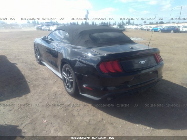 Photo 2 VIN: 1FATP8UH8K5163739 - FORD MUSTANG 