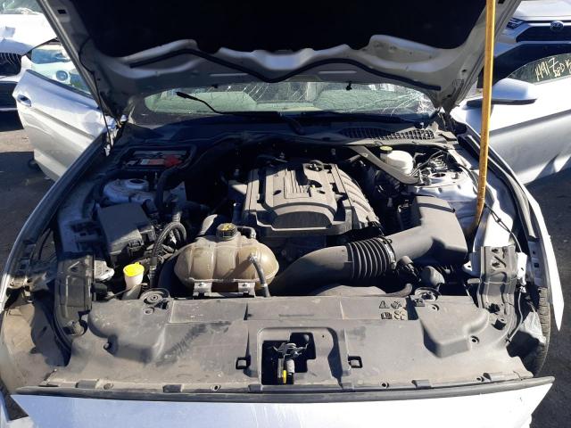 Photo 10 VIN: 1FATP8UH8K5169959 - FORD MUSTANG 