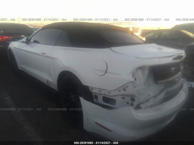 Photo 2 VIN: 1FATP8UH8K5179455 - FORD MUSTANG 