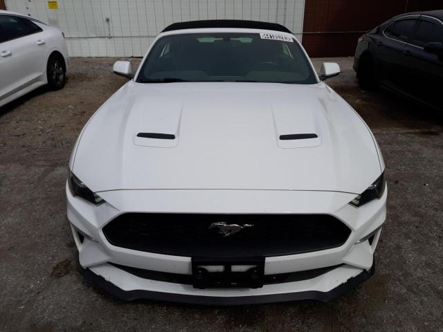 Photo 4 VIN: 1FATP8UH8L5111741 - FORD MUSTANG 