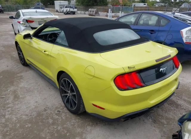 Photo 2 VIN: 1FATP8UH8M5115094 - FORD MUSTANG 