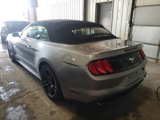 Photo 2 VIN: 1FATP8UH8M5121834 - FORD MUSTANG 