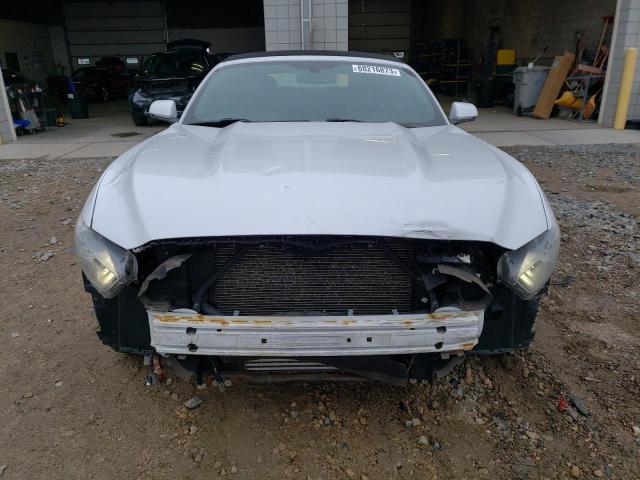 Photo 4 VIN: 1FATP8UH9G5243400 - FORD MUSTANG 