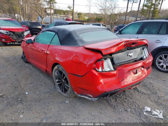 Photo 2 VIN: 1FATP8UH9G5304504 - FORD MUSTANG 