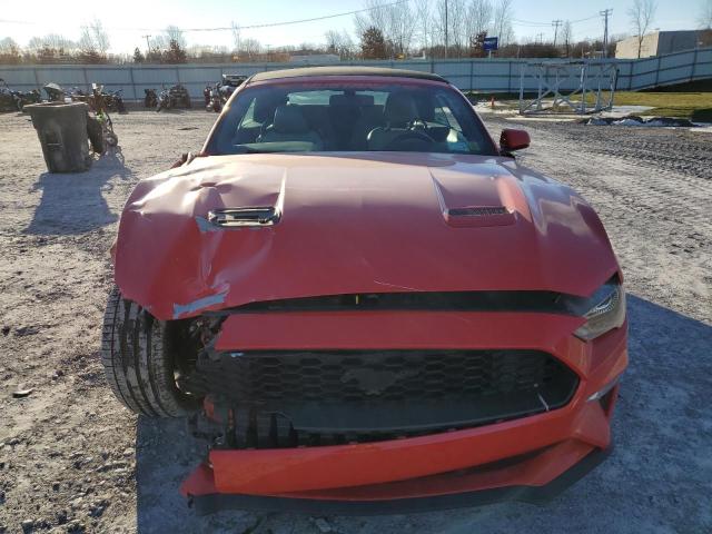 Photo 4 VIN: 1FATP8UH9J5142803 - FORD MUSTANG 