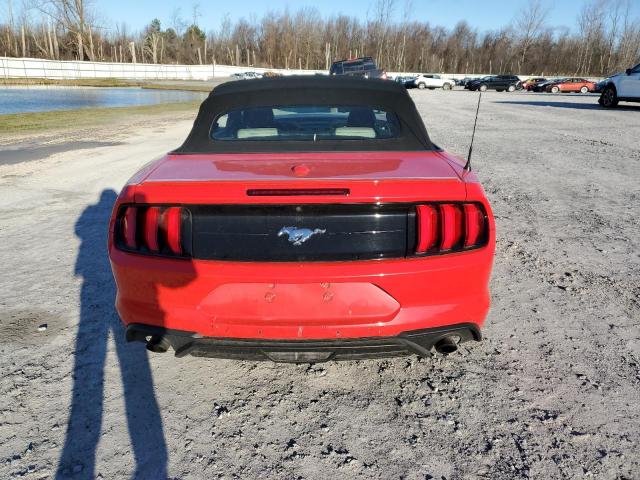 Photo 5 VIN: 1FATP8UH9J5142803 - FORD MUSTANG 