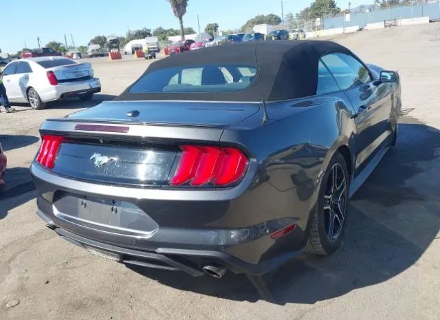 Photo 3 VIN: 1FATP8UH9J5165904 - FORD MUSTANG 