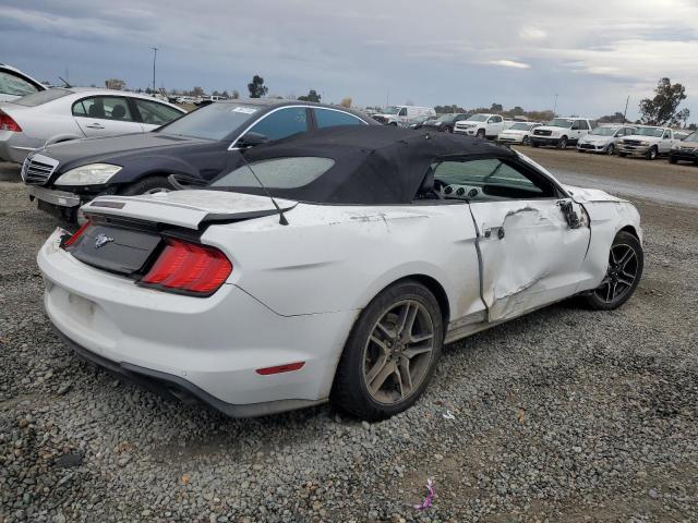 Photo 2 VIN: 1FATP8UH9L5119105 - FORD MUSTANG 