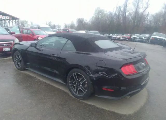 Photo 2 VIN: 1FATP8UH9L5131674 - FORD MUSTANG 